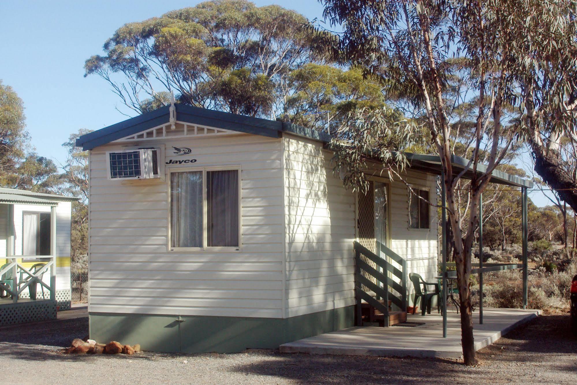 Acclaim Gateway Caravan Park Dundas Dış mekan fotoğraf